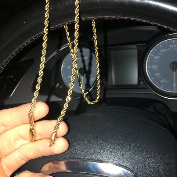 18K Gold Lobster Chain With Clasp - Picture 2 of 3